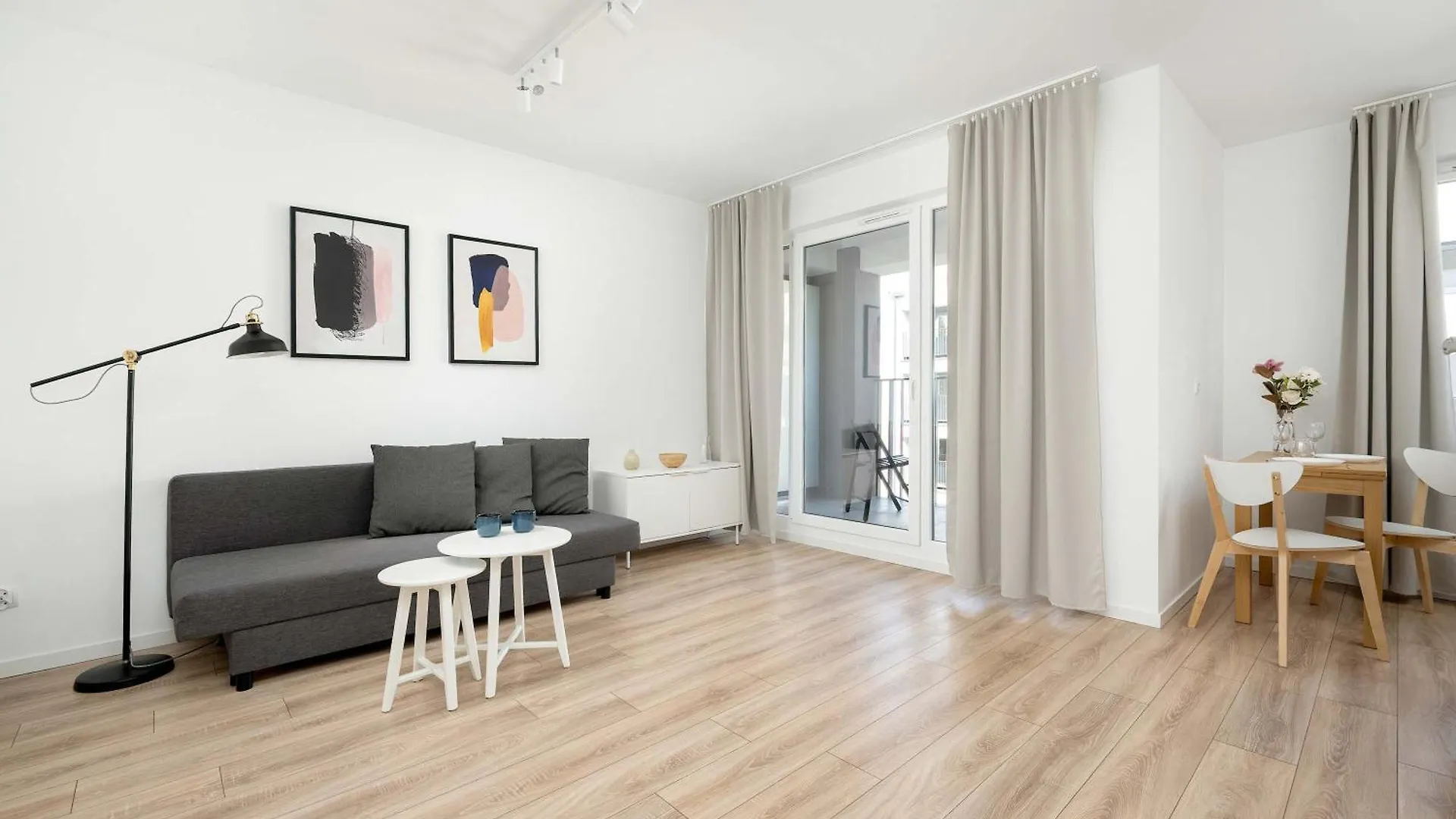 Апартаменты Stylish Studio With Balcony Near Wroclaw Market By Noclegi Renters