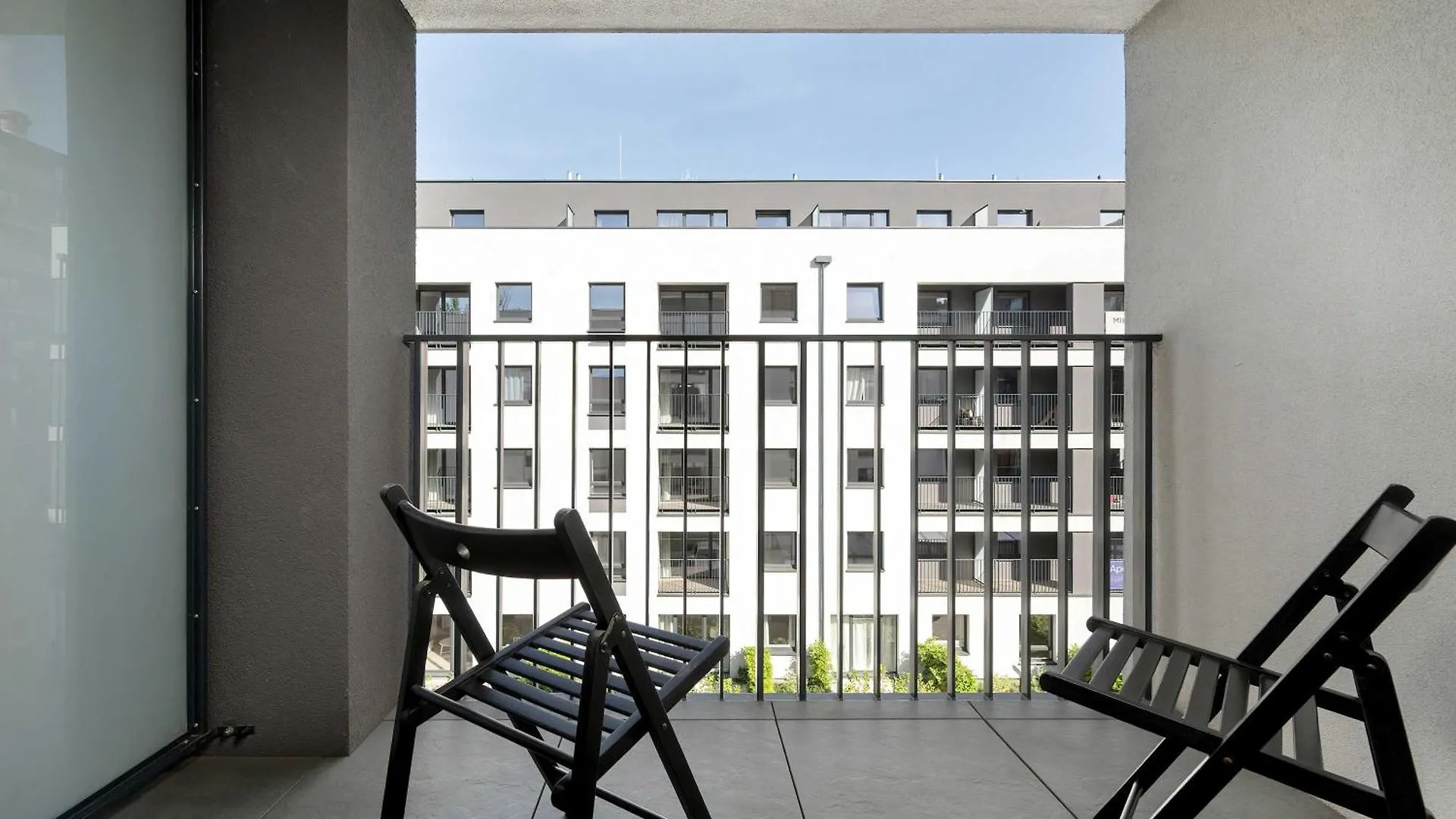 Stylish Studio With Balcony Near Wroclaw Market By Noclegi Renters 0*,
